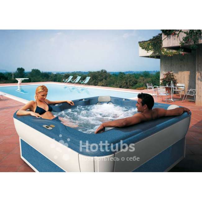 Переливной бассейн Jacuzzi Evvia